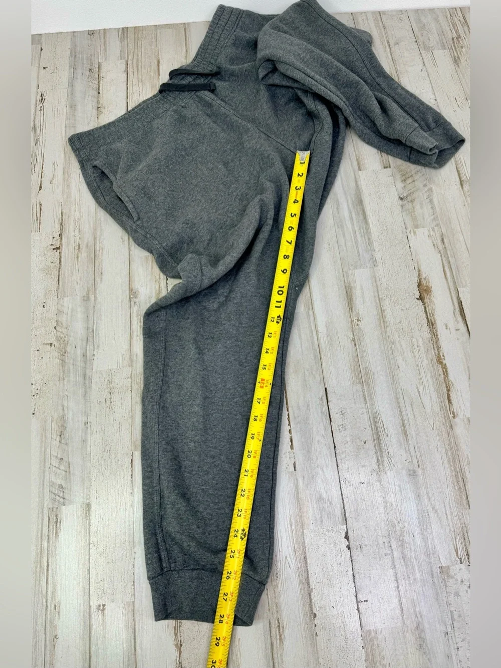 Nike Men's Gray Sweatpants Size 2XL Elastic Waist Activewear